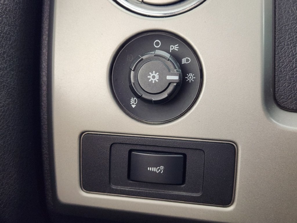Used 2012 Ford F150 FX4 w/ FX Luxury Pkg AWD/4WD image 27