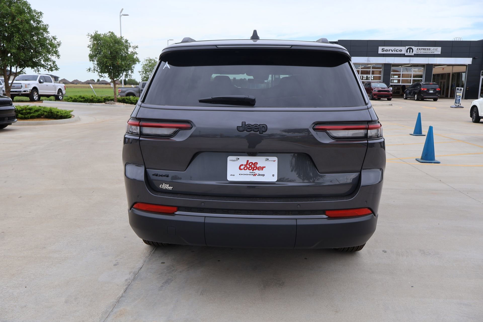 New 2026 Jeep Grand Cherokee L 4WD image 23