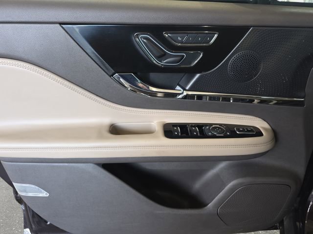 Used 2023 Lincoln Corsair Reserve w/ Equipment Group 201A image 26