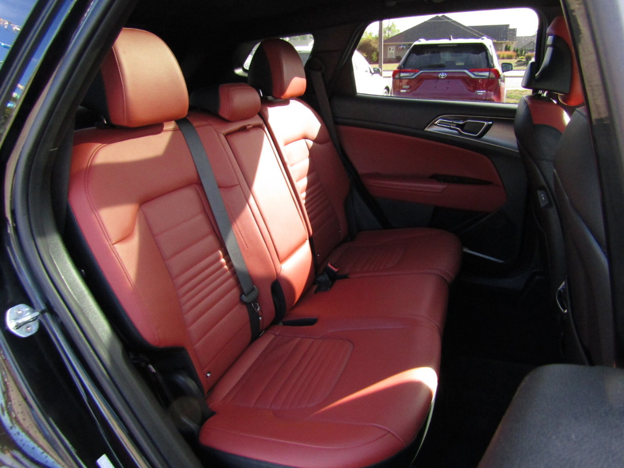 Used 2023 Kia Sportage SX image 27