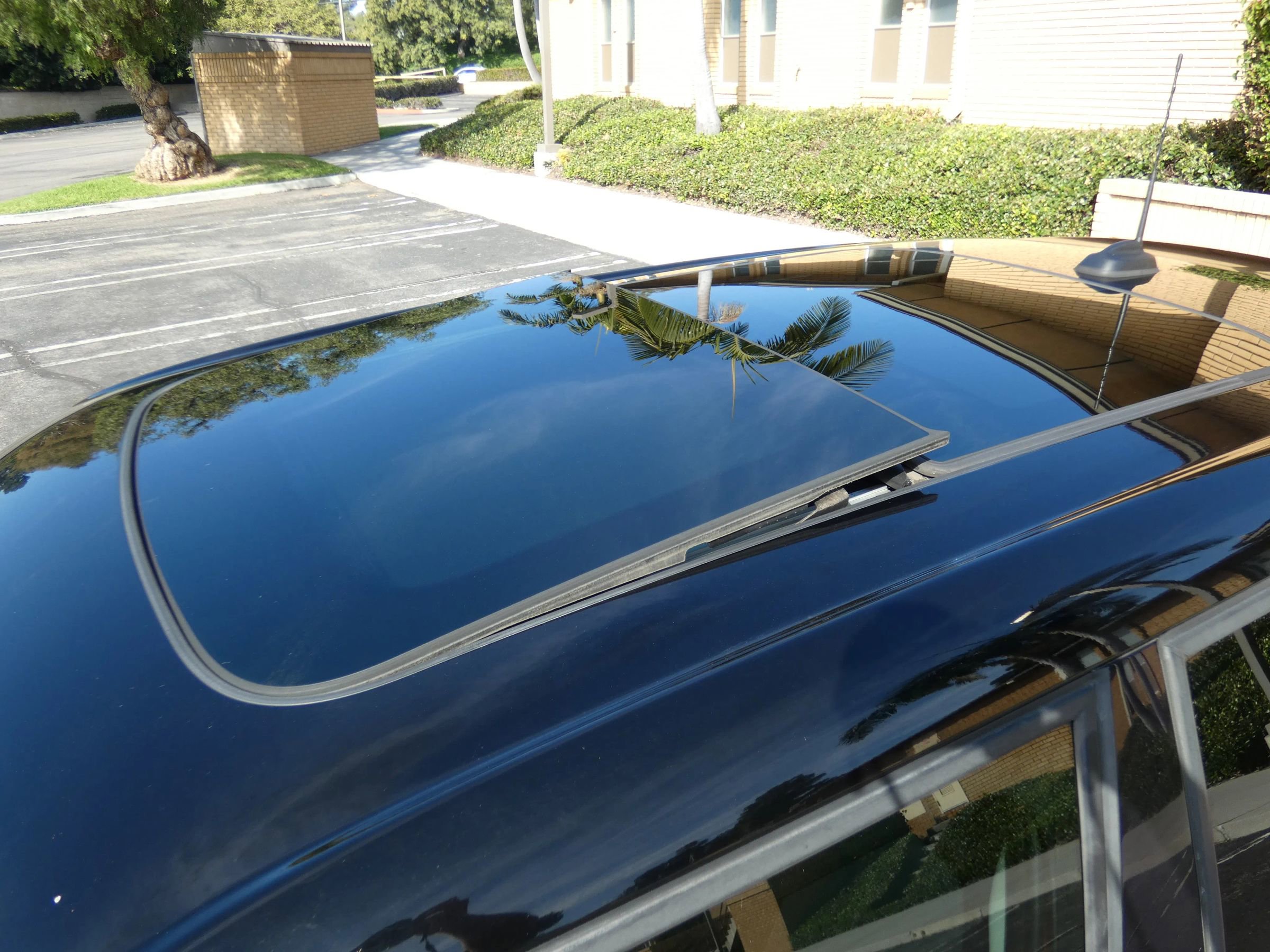 Used 2019 MINI Cooper S w/ Premium Package image 19