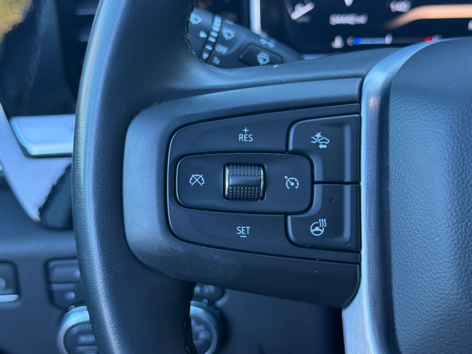 Used 2026 GMC Sierra 1500 SLT AWD/4WD image 27