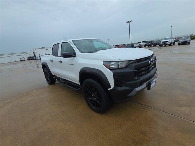 Used 2024 Chevrolet Colorado Trail Boss w/ Advanced Trailering Package AWD/4WD image 6