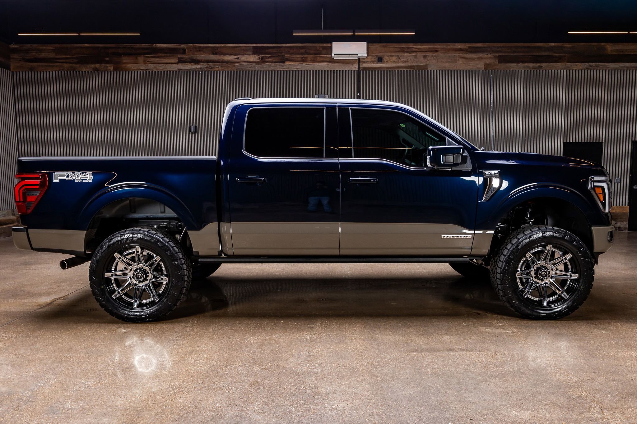 Used 2025 Ford F150 King Ranch w/ FX4 Off-Road Package image 11