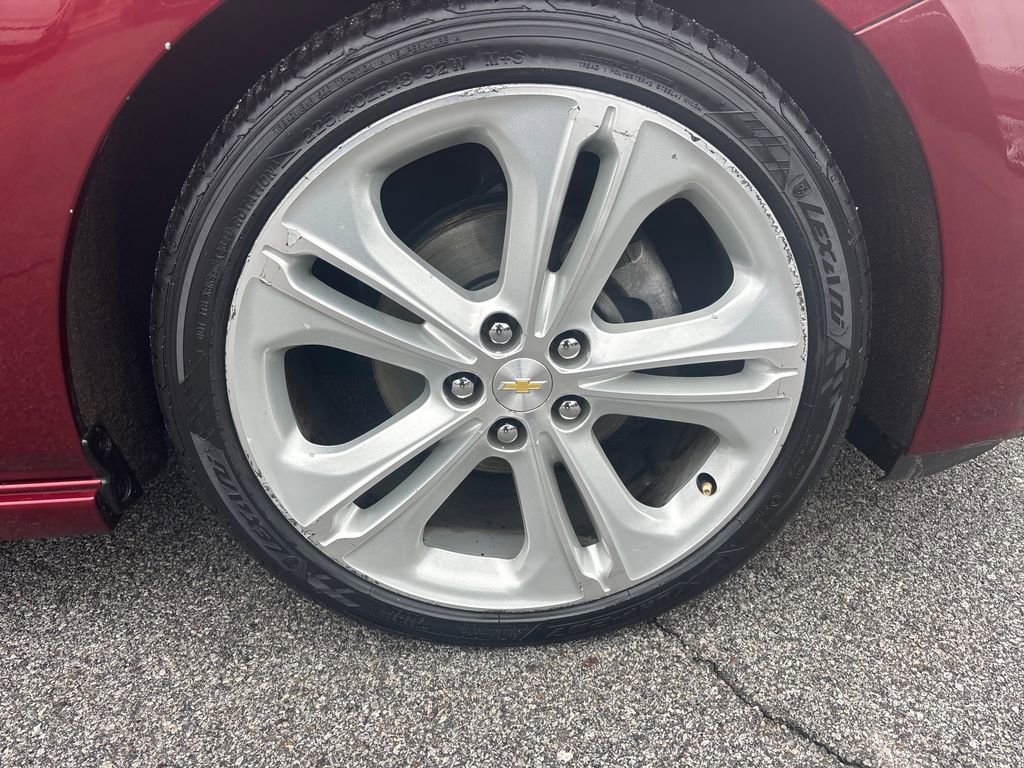 Used 2016 Chevrolet Cruze Premier image 34