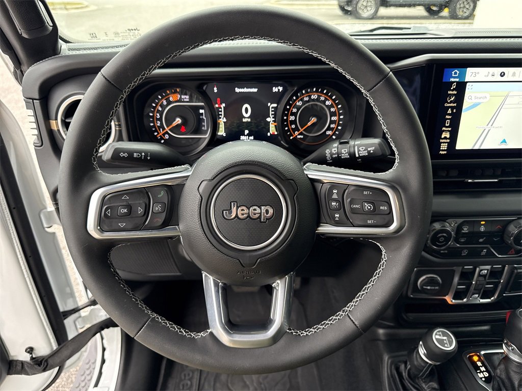 Certified 2025 Jeep Wrangler Sahara w/ Safety Group image 23