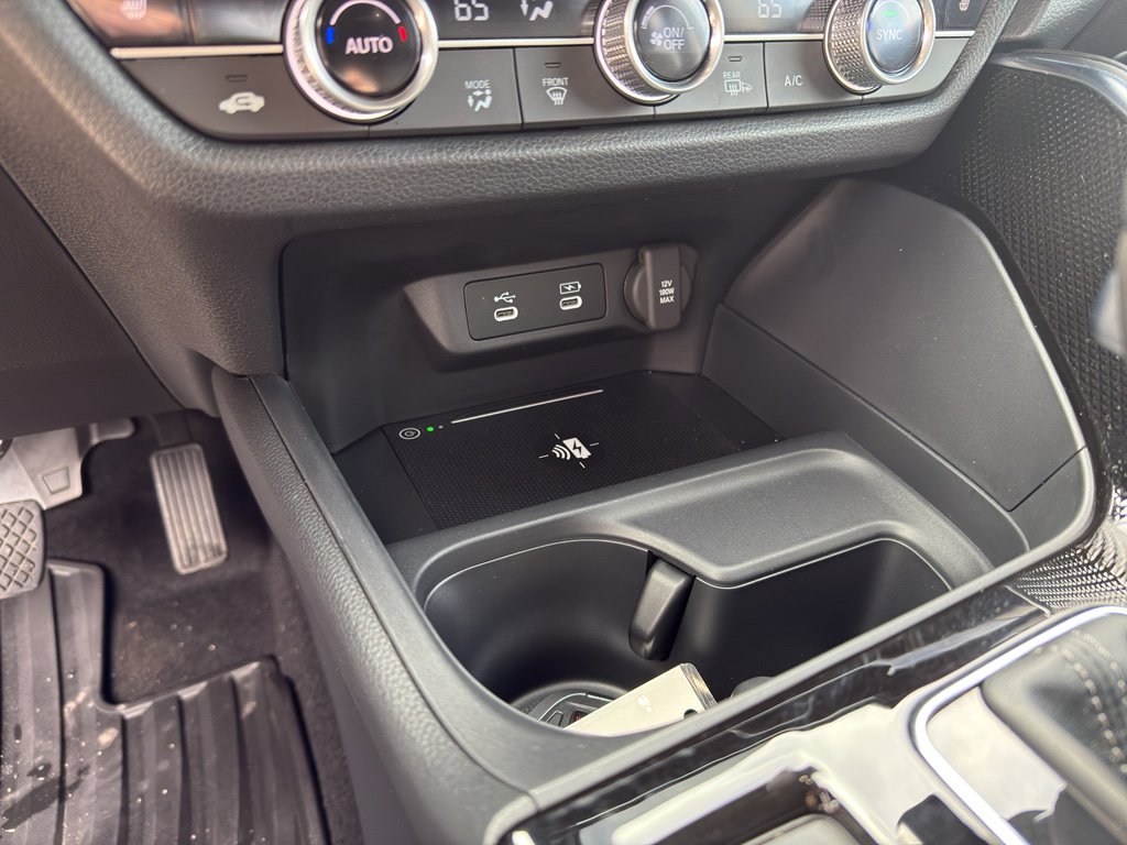 Used 2025 Acura ADX AWD image 18