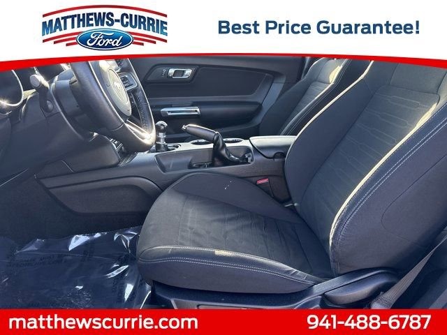 Certified 2017 Ford Mustang GT w/ Black Accent Package RWD image 9