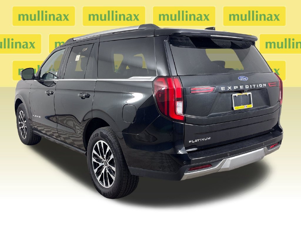 Certified 2025 Ford Expedition Platinum AWD/4WD image 10