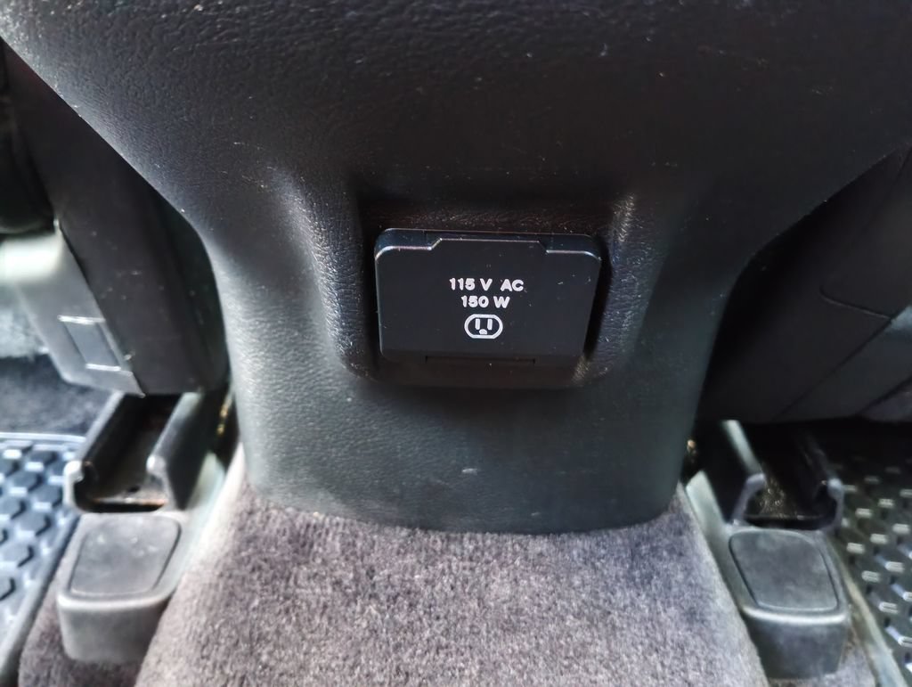 Used 2016 Jeep Cherokee Trailhawk w/ Leather Interior Group AWD/4WD image 23