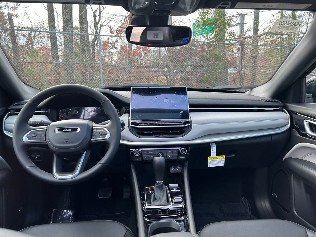 New 2026 Jeep Compass Limited w/ Sun, Sound & Navigation Group image 24