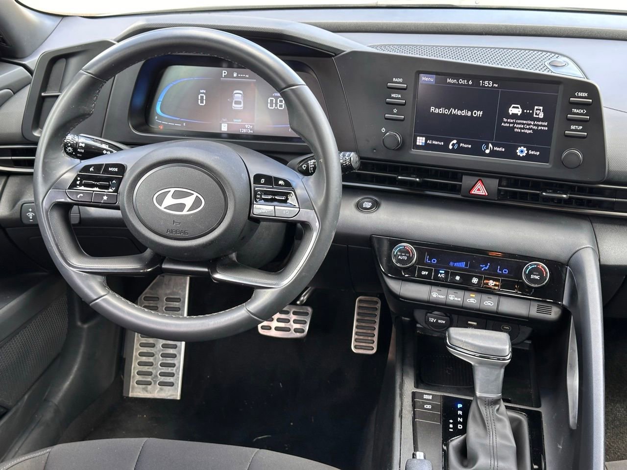 Certified 2025 Hyundai Elantra Sport w/ Cargo Package image 20