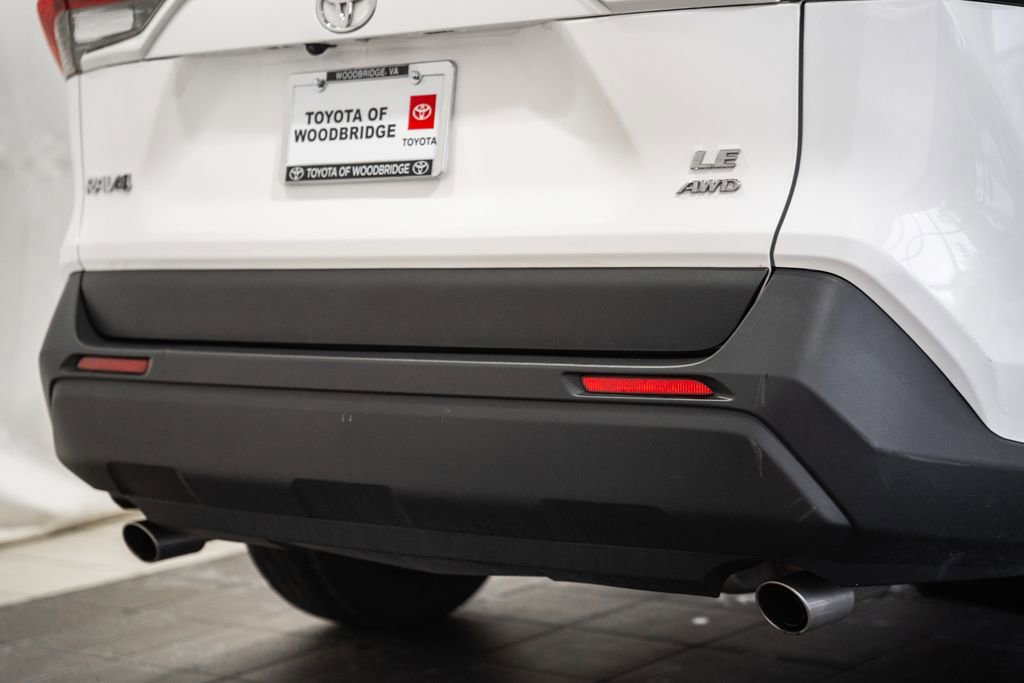 Used 2024 Toyota RAV4 LE image 8