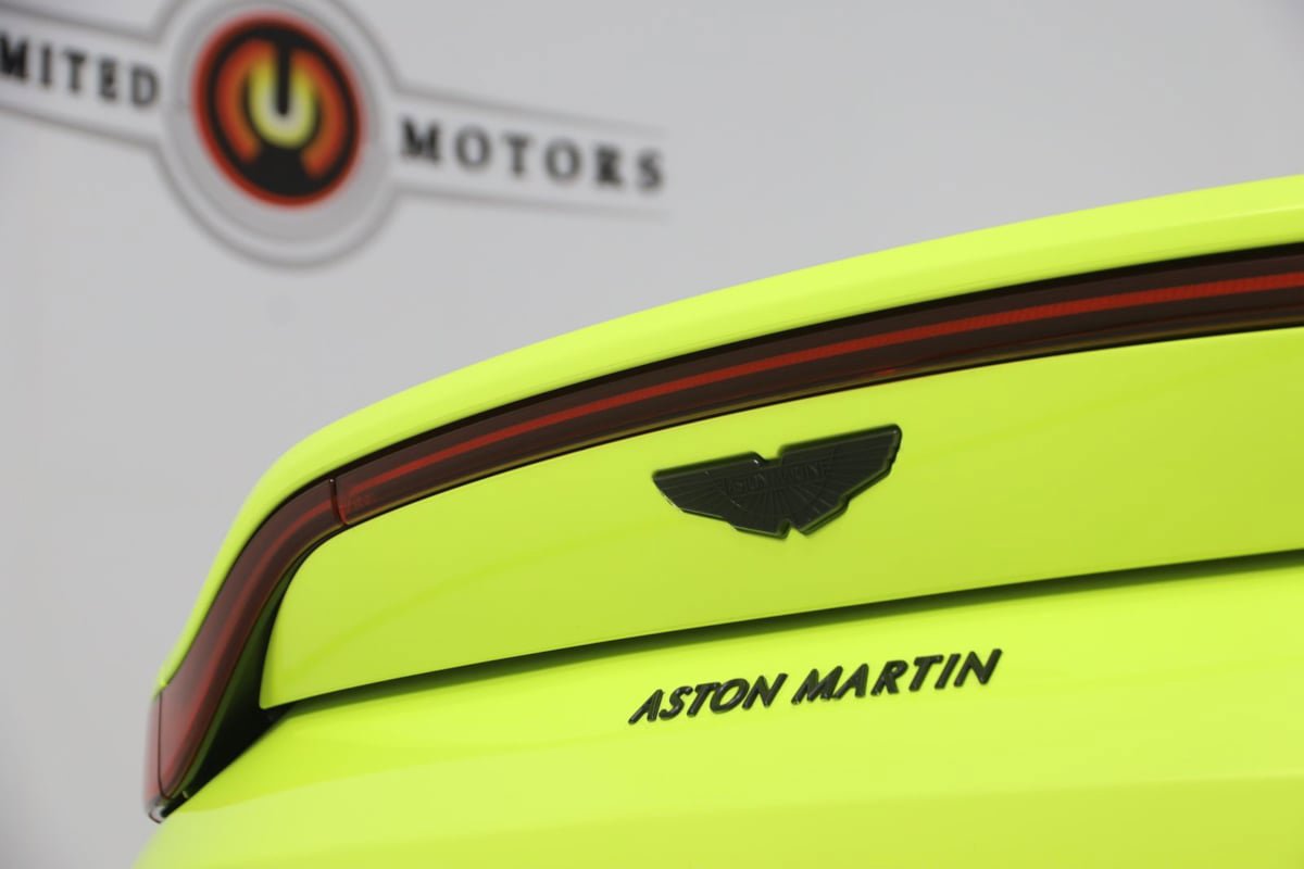 Used 2019 Aston Martin V8 Vantage Coupe RWD image 73