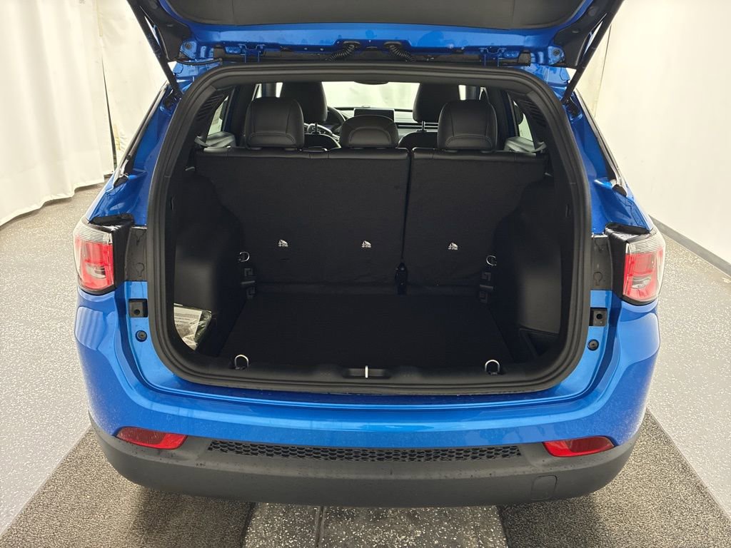 New 2026 Jeep Compass Latitude image 6