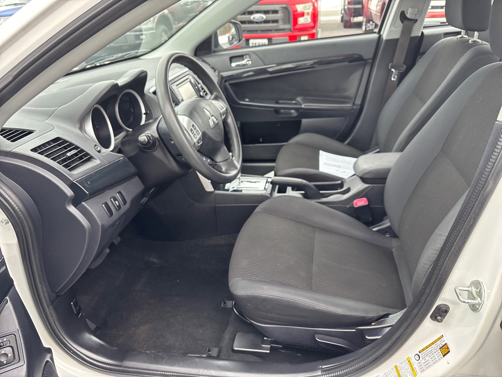 Used 2017 Mitsubishi Lancer ES image 10