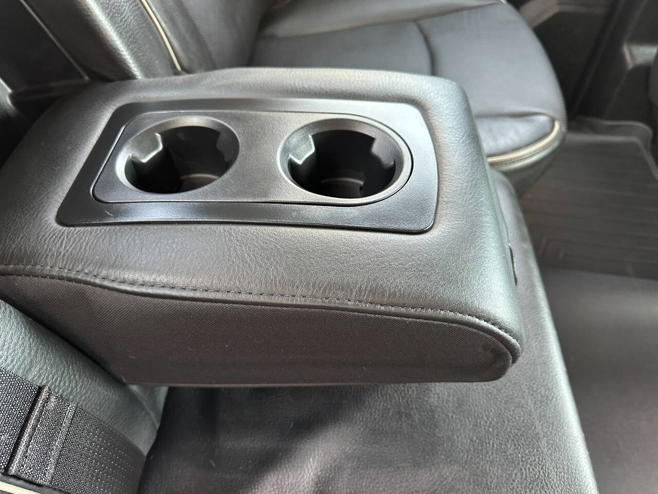 Used 2014 RAM 1500 Limited image 25