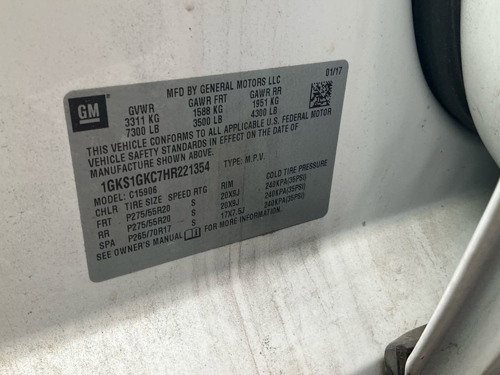 Used 2017 GMC Yukon XL SLT w/ Open Road Package image 18