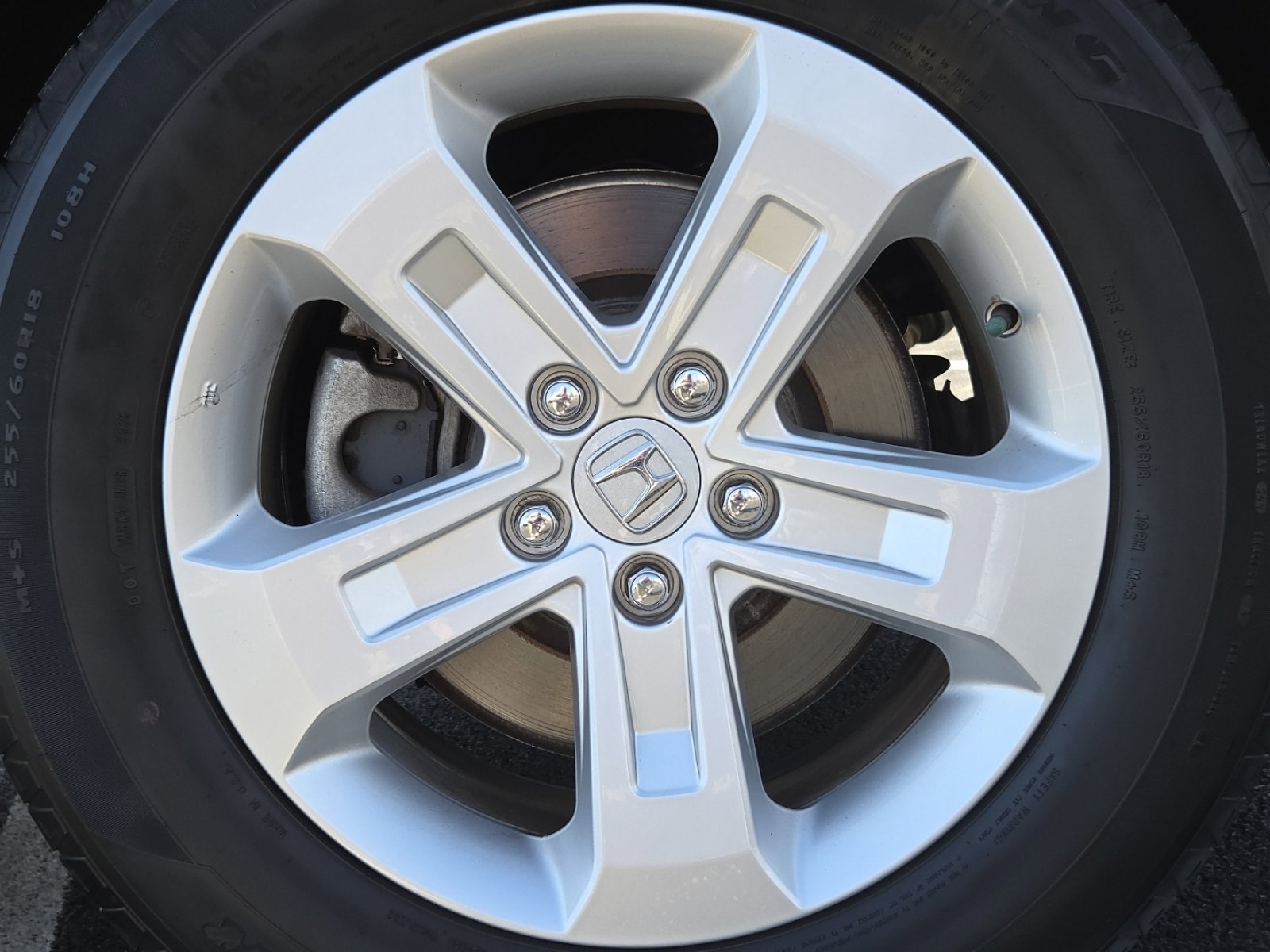 Certified 2023 Honda Pilot LX image 11