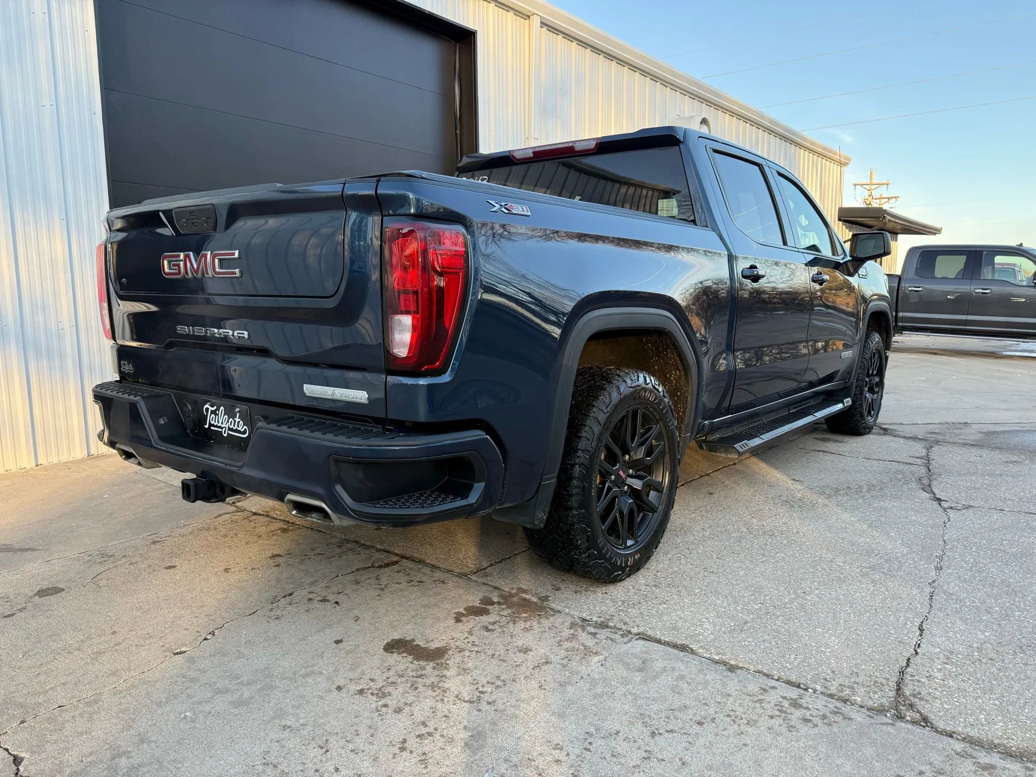 Used 2021 GMC Sierra 1500 Elevation w/ X31 Off-Road Package image 7