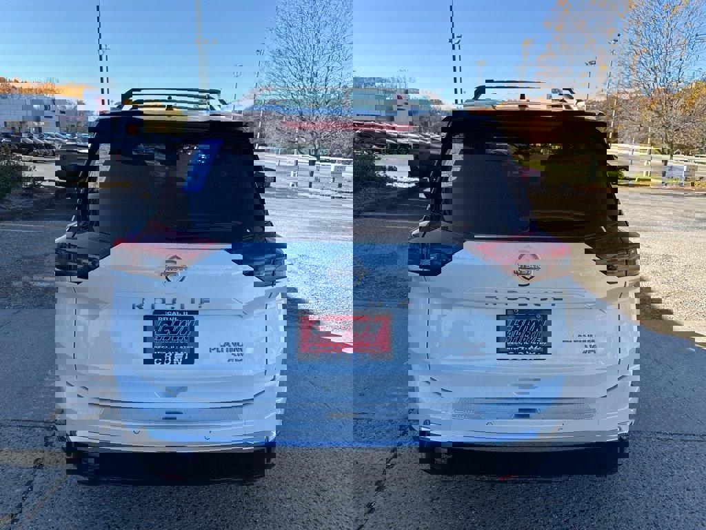 New 2026 Nissan Rogue Platinum image 5