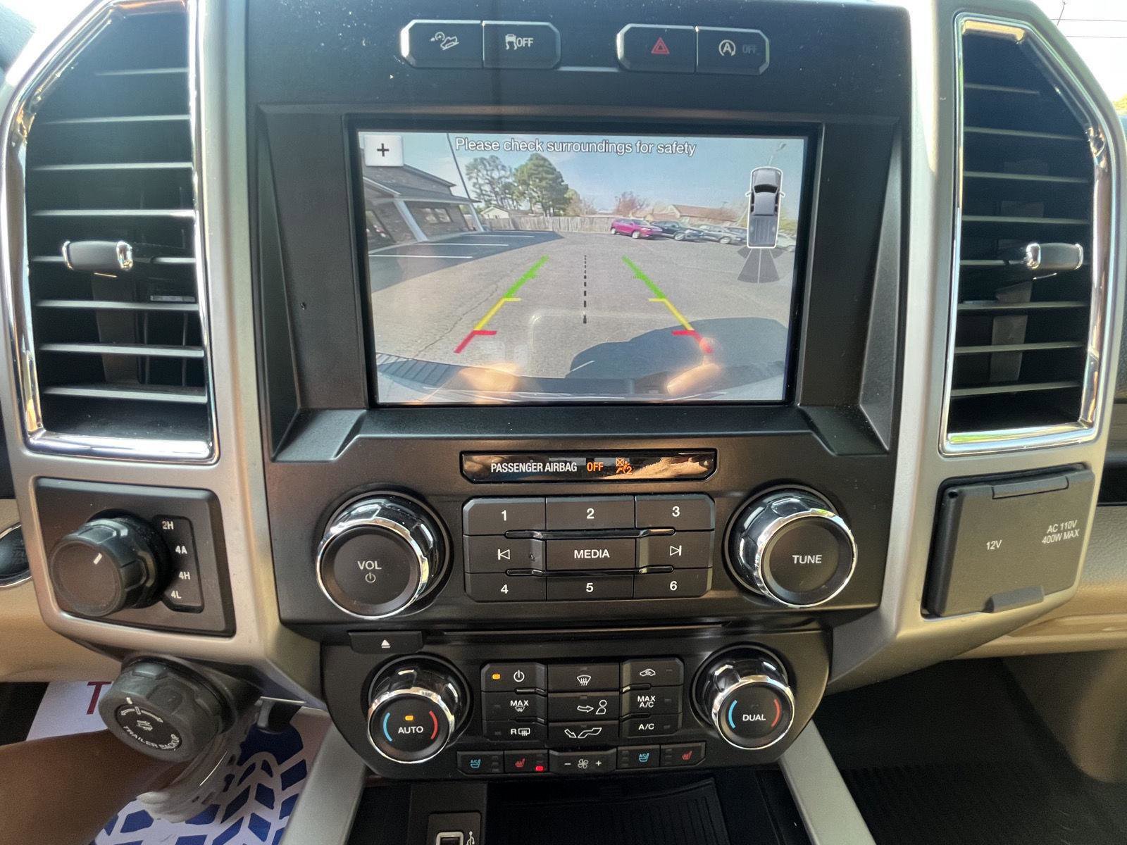 Used 2017 Ford F150 Lariat w/ Equipment Group 501A Mid AWD/4WD image 8