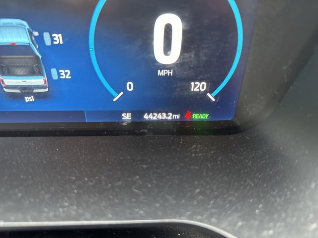 Certified 2022 Ford F150 Lariat w/ Equipment Group 502A High image 11