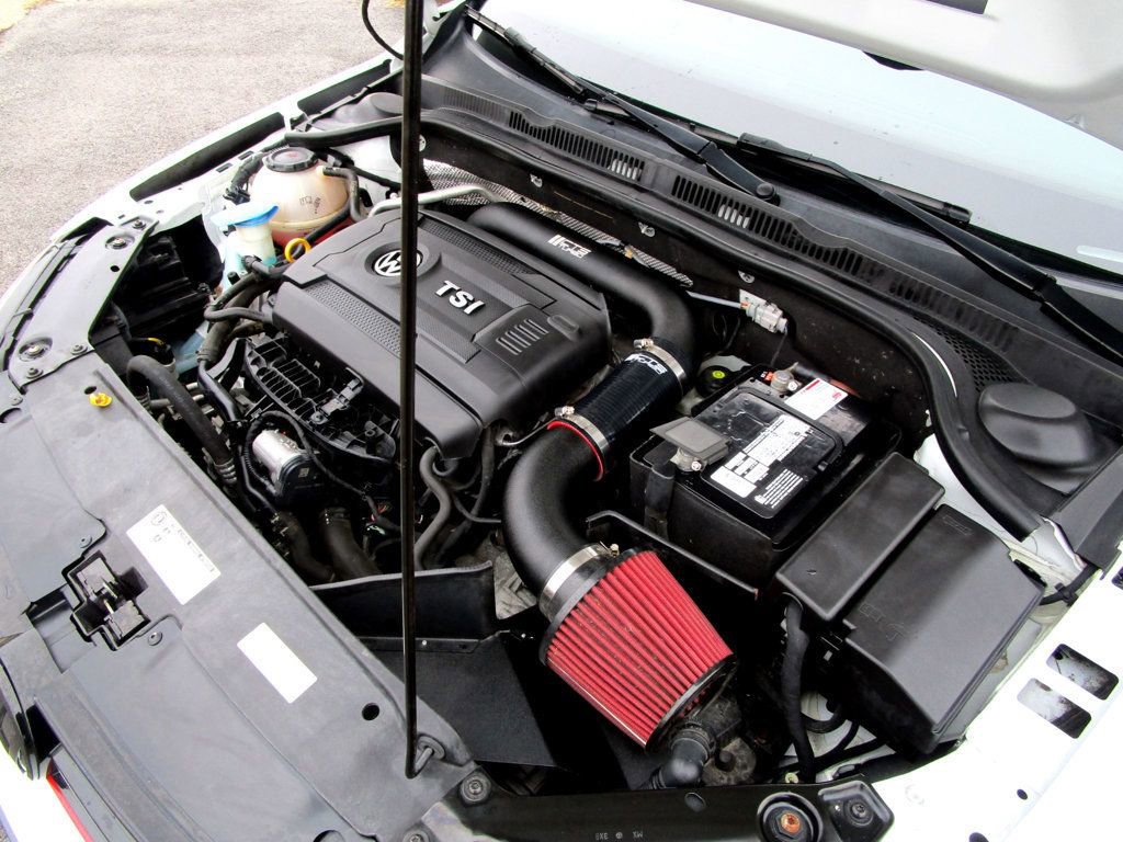 Used 2018 Volkswagen Jetta GLI image 36