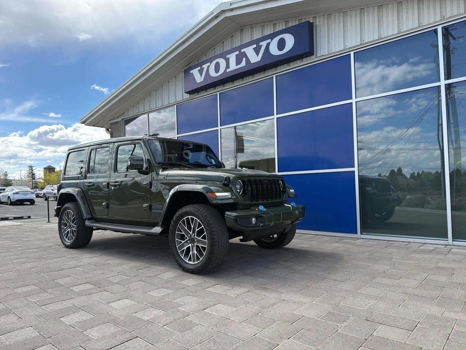 Used 2024 Jeep Wrangler High Altitude