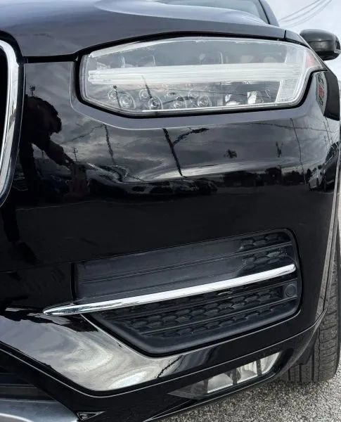 Used 2017 Volvo XC90 T6 Momentum w/ Vision Package image 9