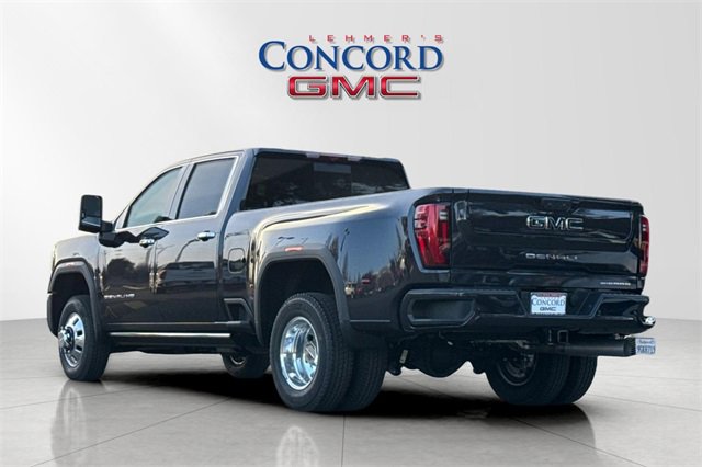 New 2026 GMC Sierra 3500 Denali Ultimate image 6