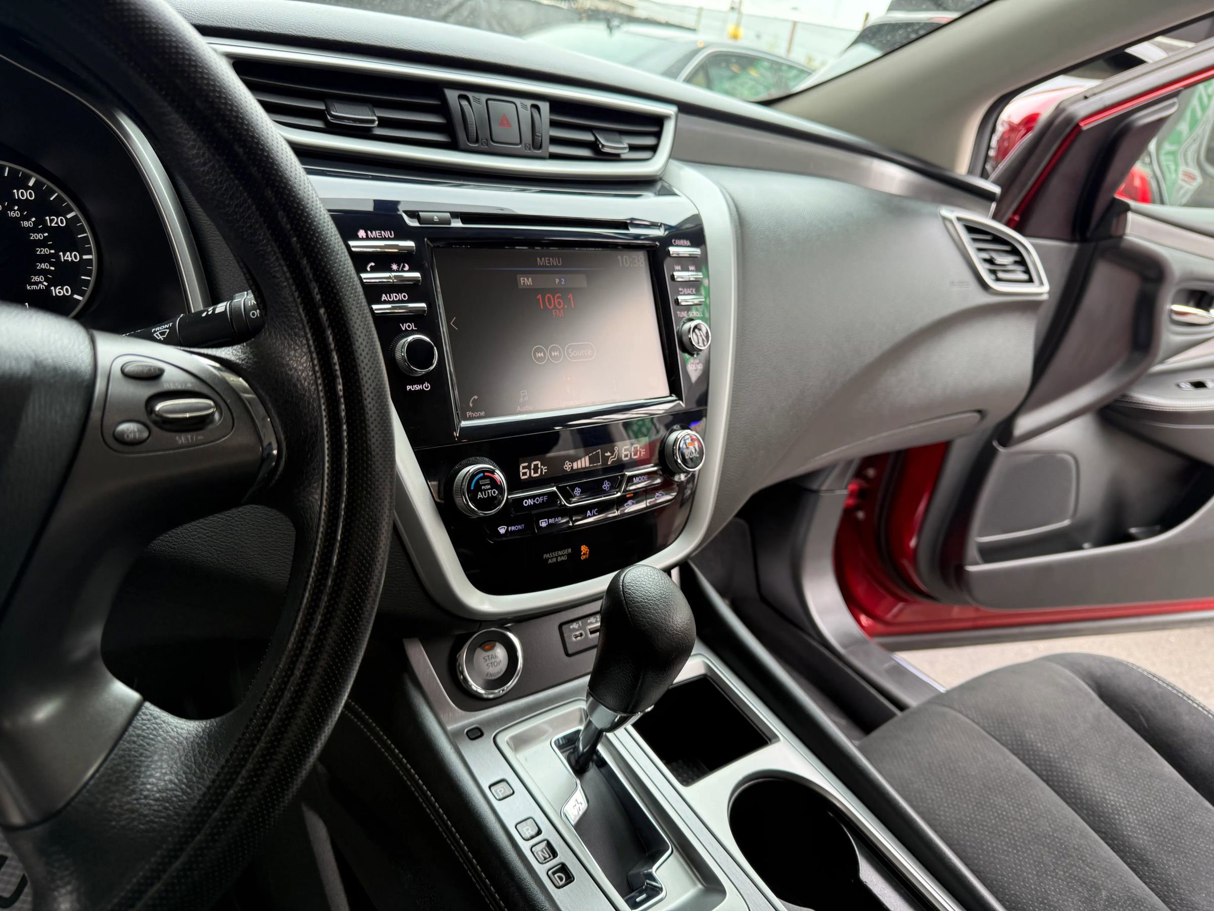 Used 2019 Nissan Murano S image 9