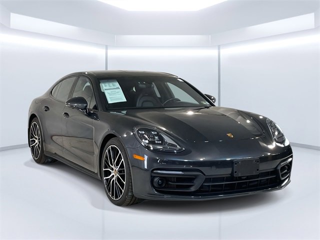 Used 2023 Porsche Panamera 4 Platinum Edition image 9