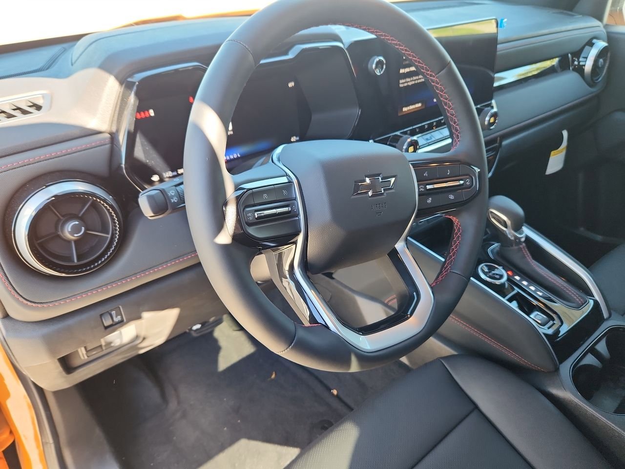 New 2026 Chevrolet Colorado Z71 w/ Technology Package AWD/4WD image 46