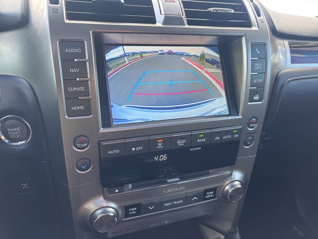 Used 2017 Lexus GX 460 Premium w/ Premium Package image 23