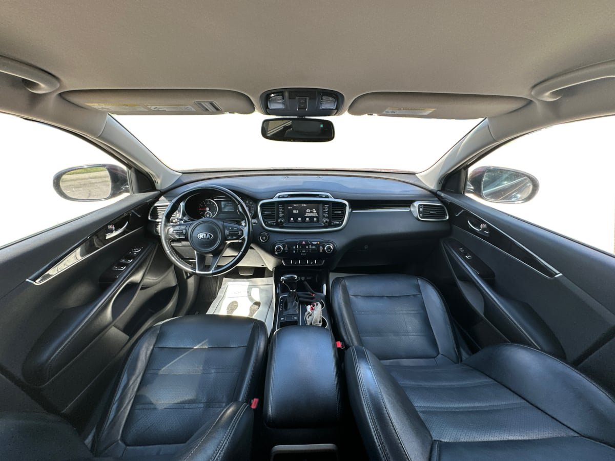 Used 2017 Kia Sorento EX FWD image 30