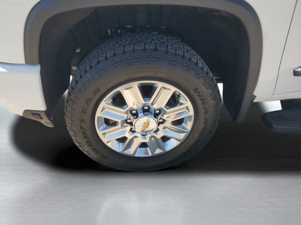 Certified 2025 Chevrolet Silverado 2500 High Country w/ Z71 Off-Road Package image 11