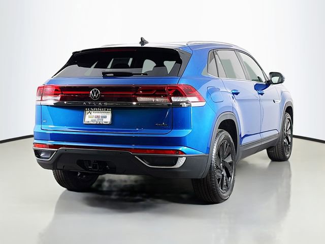 New 2025 Volkswagen Atlas Cross Sport SE image 7