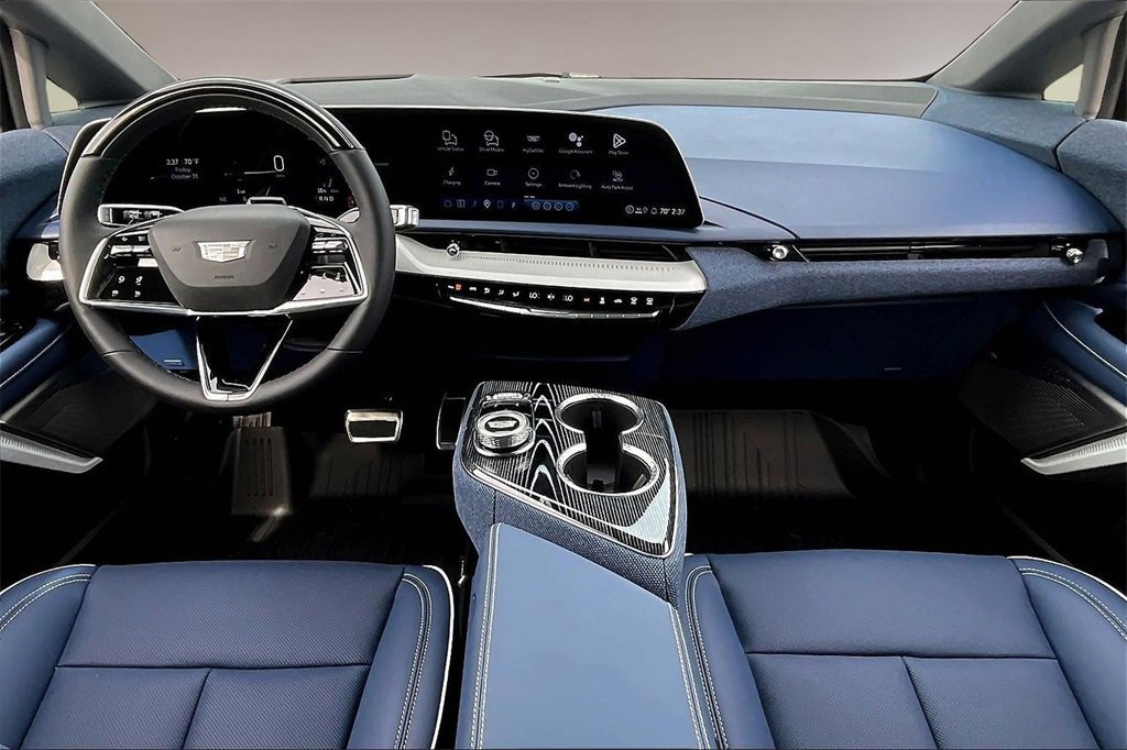 New 2026 Cadillac Optiq Sport 2 image 5
