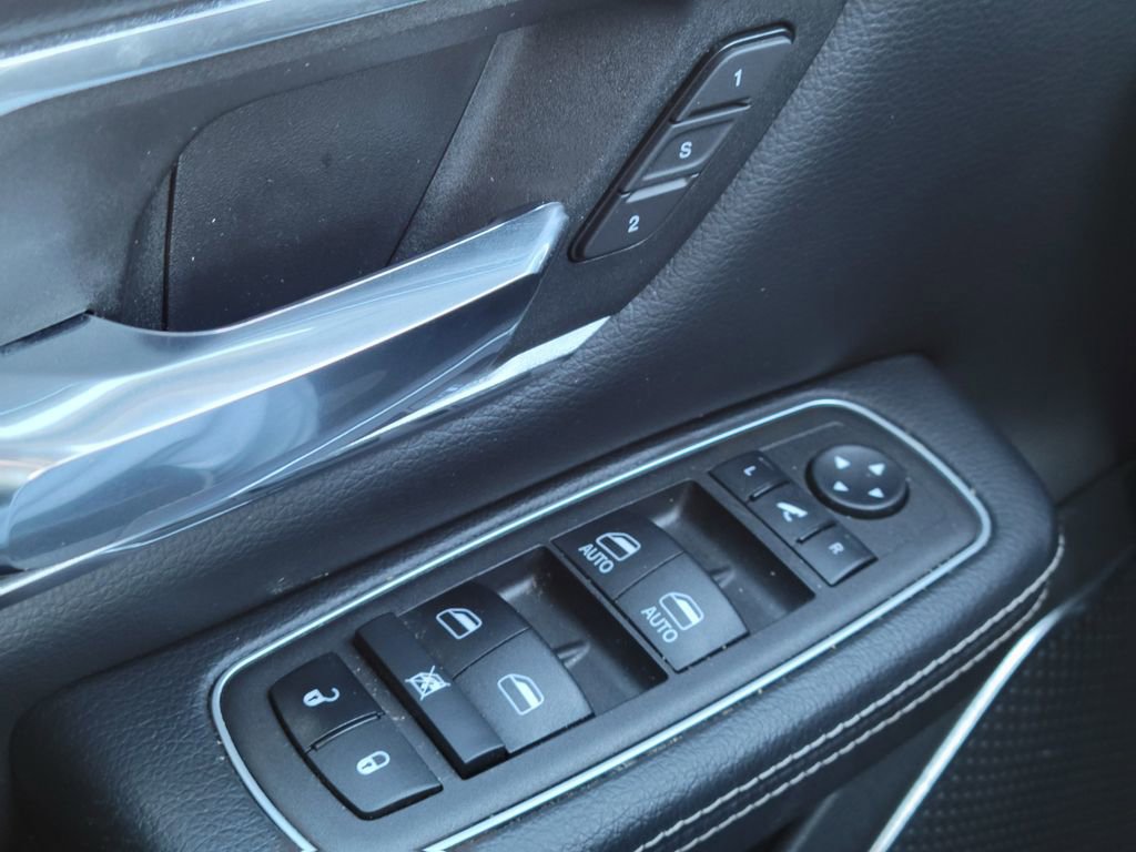 Used 2023 RAM 1500 Laramie image 23