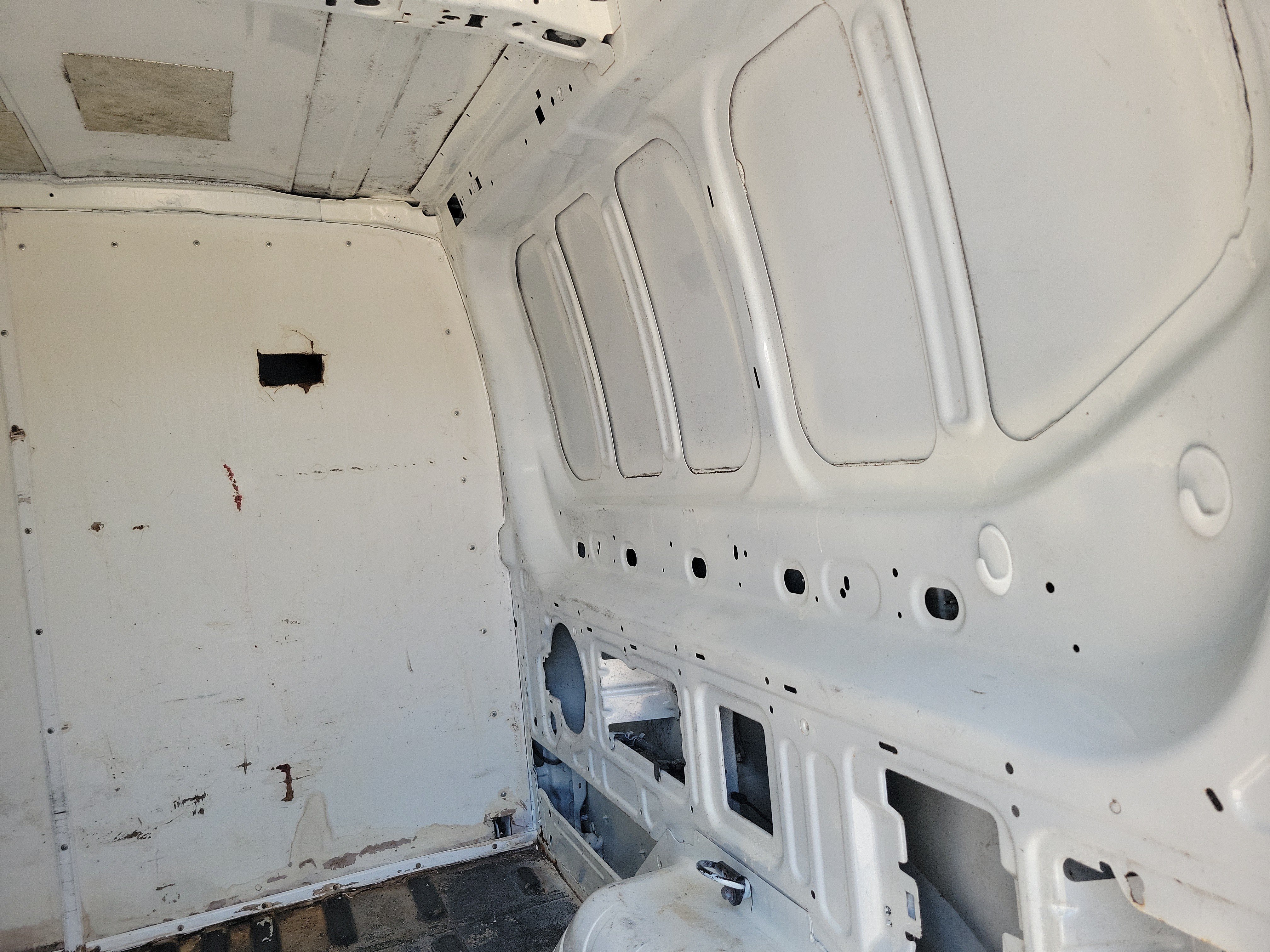 Used 2020 Ford Transit 250 Low Roof RWD image 8