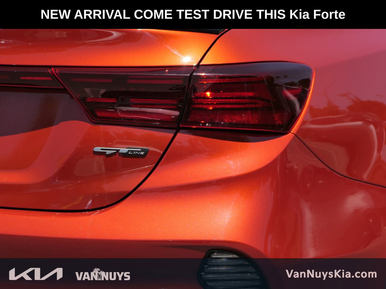 Used 2023 Kia Forte GT-Line w/ GT-Line Premium Package FWD image 4