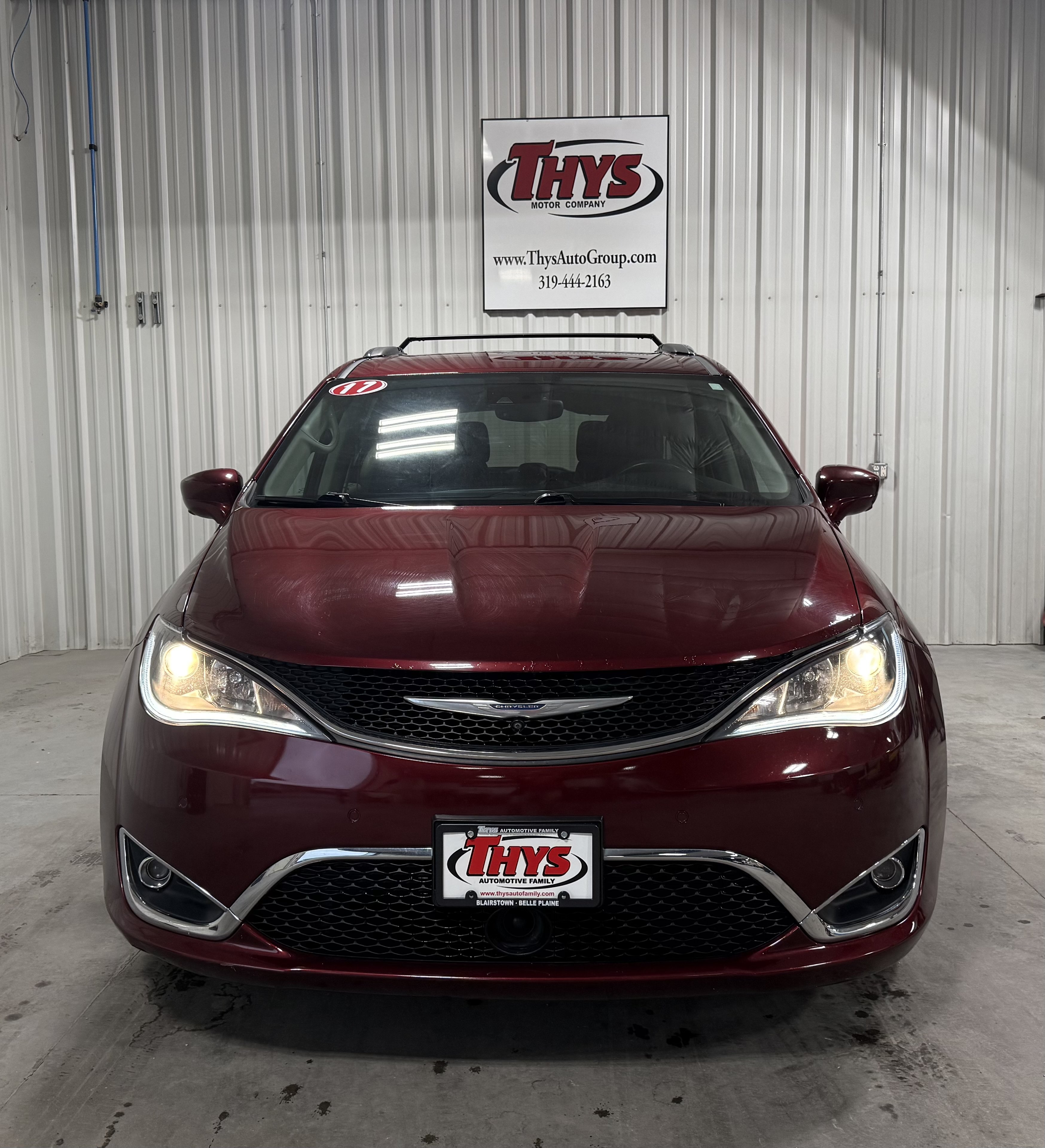 Used 2017 Chrysler Pacifica Touring-L Plus FWD image 15