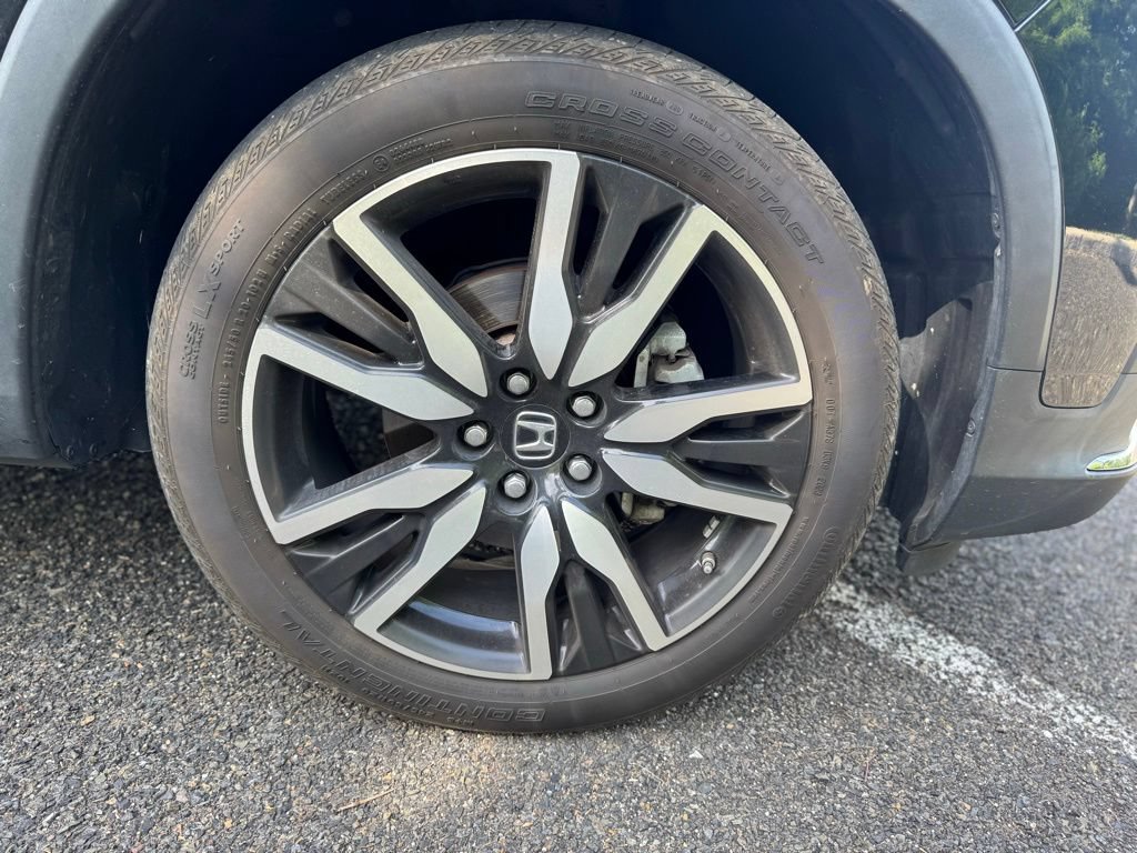 Used 2019 Honda Pilot Touring image 7