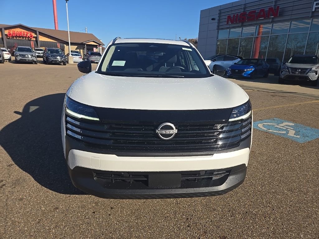 New 2026 Nissan Kicks SV w/ SV Premium Package image 2