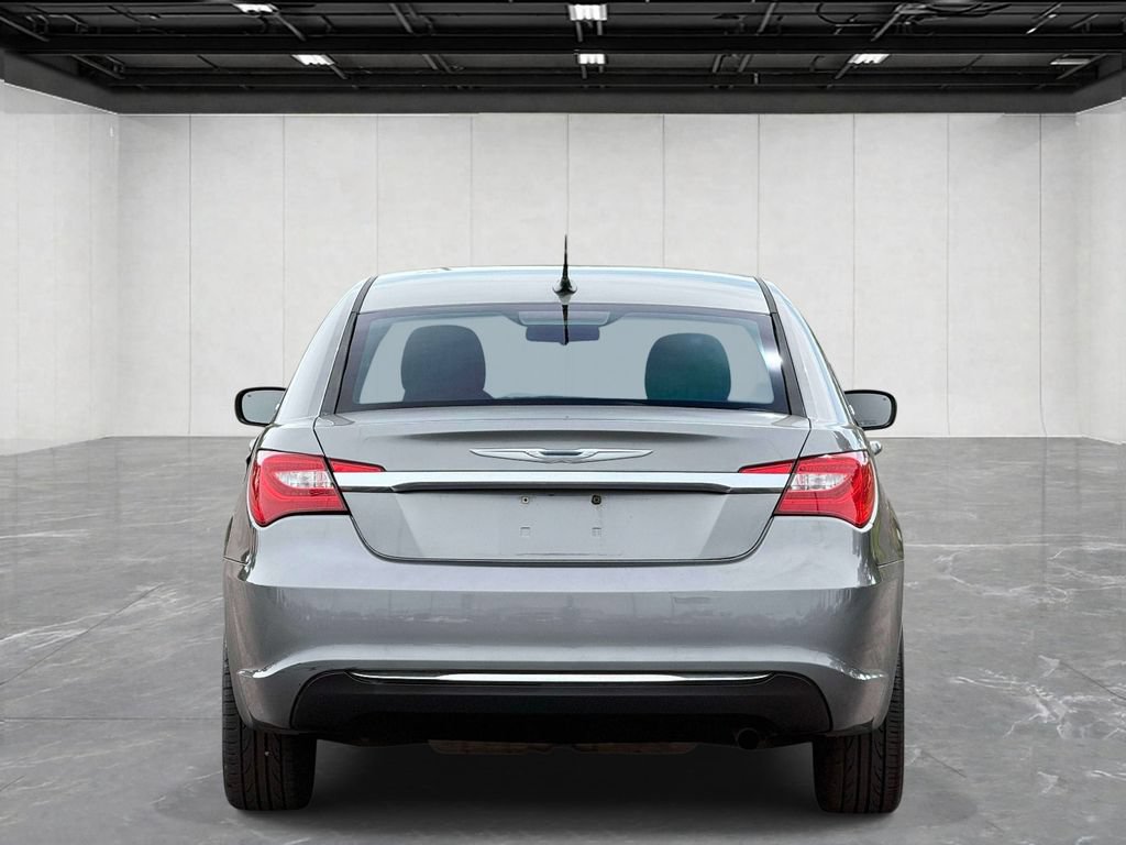 Used 2012 Chrysler 200 LX FWD image 6
