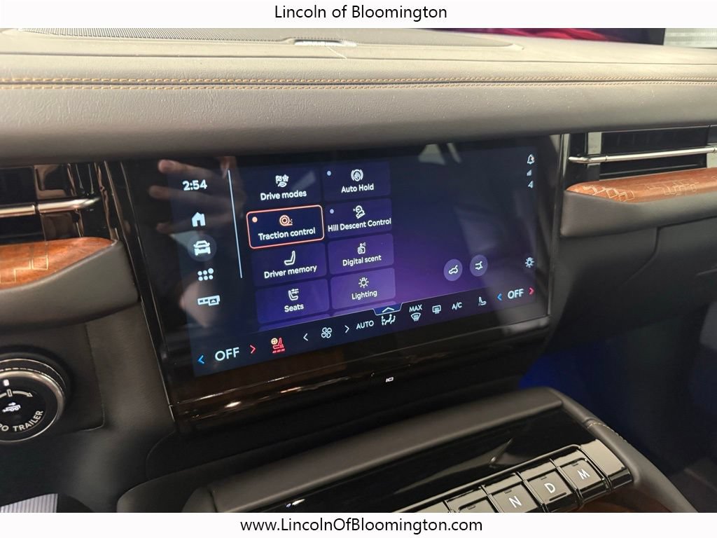 Used 2025 Lincoln Navigator Black Label AWD/4WD image 48