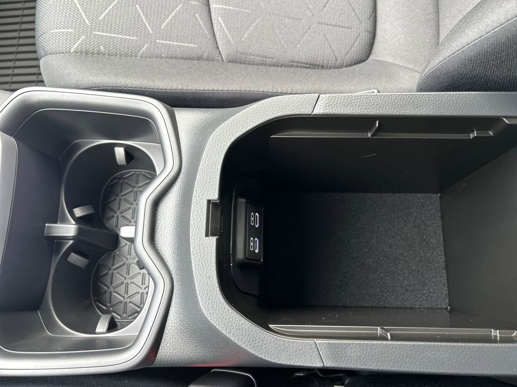 New 2025 Toyota RAV4 XLE image 23