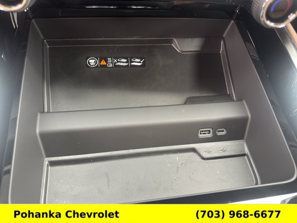 New 2026 Chevrolet Suburban High Country AWD/4WD image 15