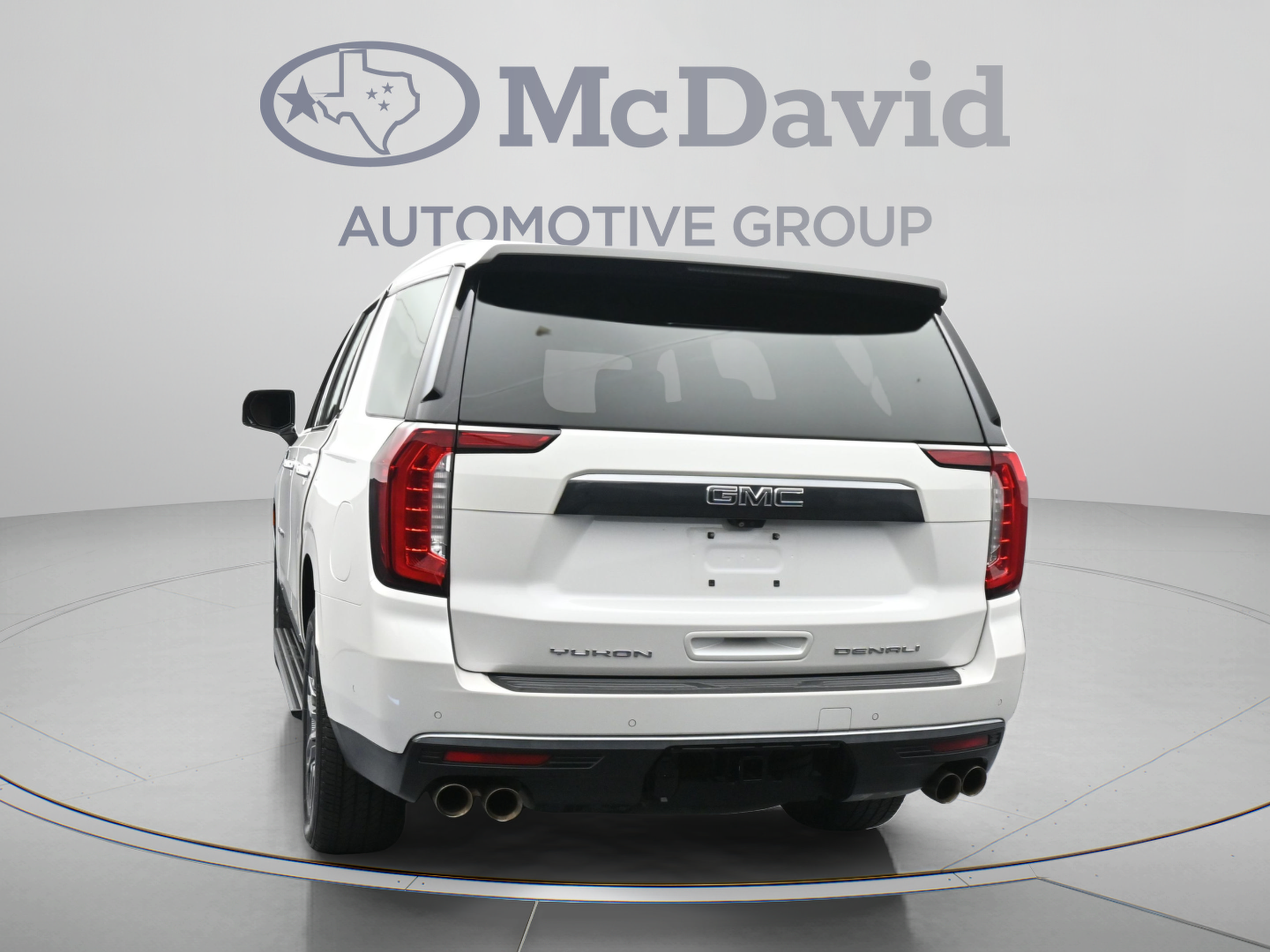 Used 2024 GMC Yukon Denali Ultimate AWD/4WD image 7
